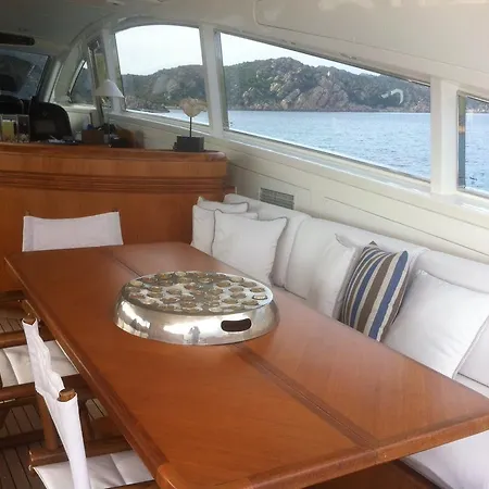 ספינת מלון Doha M/y