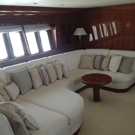 Doha M/y * بايا سردينيا